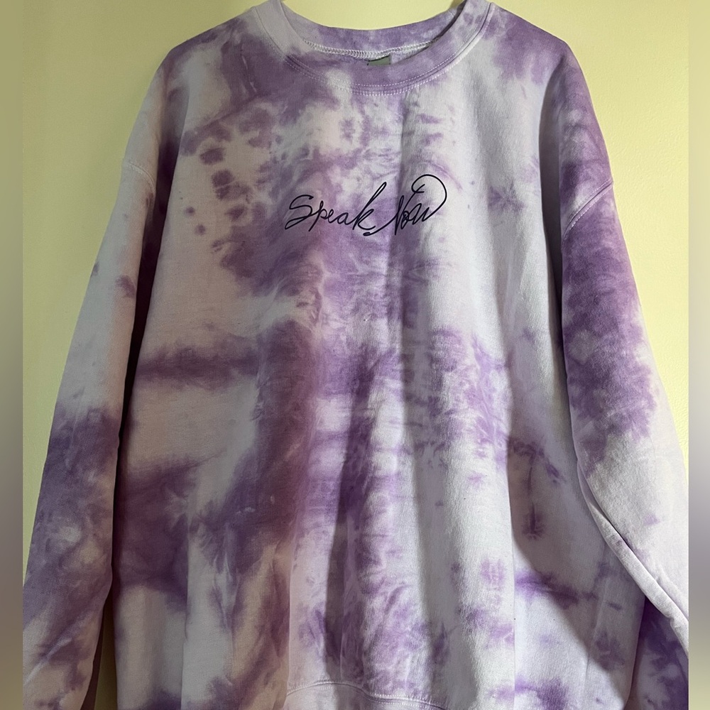 Purple Tie-Dye Sweatshirt with Script Design